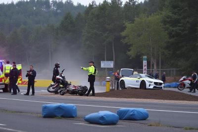 découvrez les images révélatrices de la vidéosurveillance sur l'accident tragique de motocross à villefranche, révélant les circonstances de cet événement dramatique.